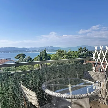 Apartment Pieds Dans L Eau